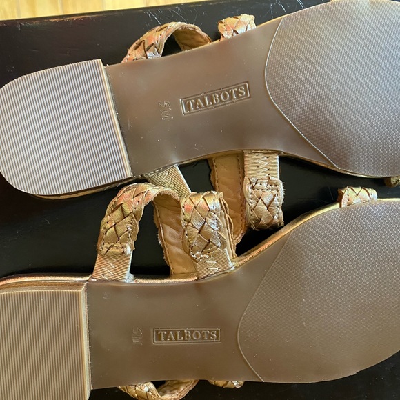 Talbots gold/metallic sandals - Picture 3 of 6